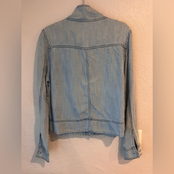 Freestyle Revolution 100% Tencel Denim Shirt Jacket EUC Size L - Picture 3 of 5